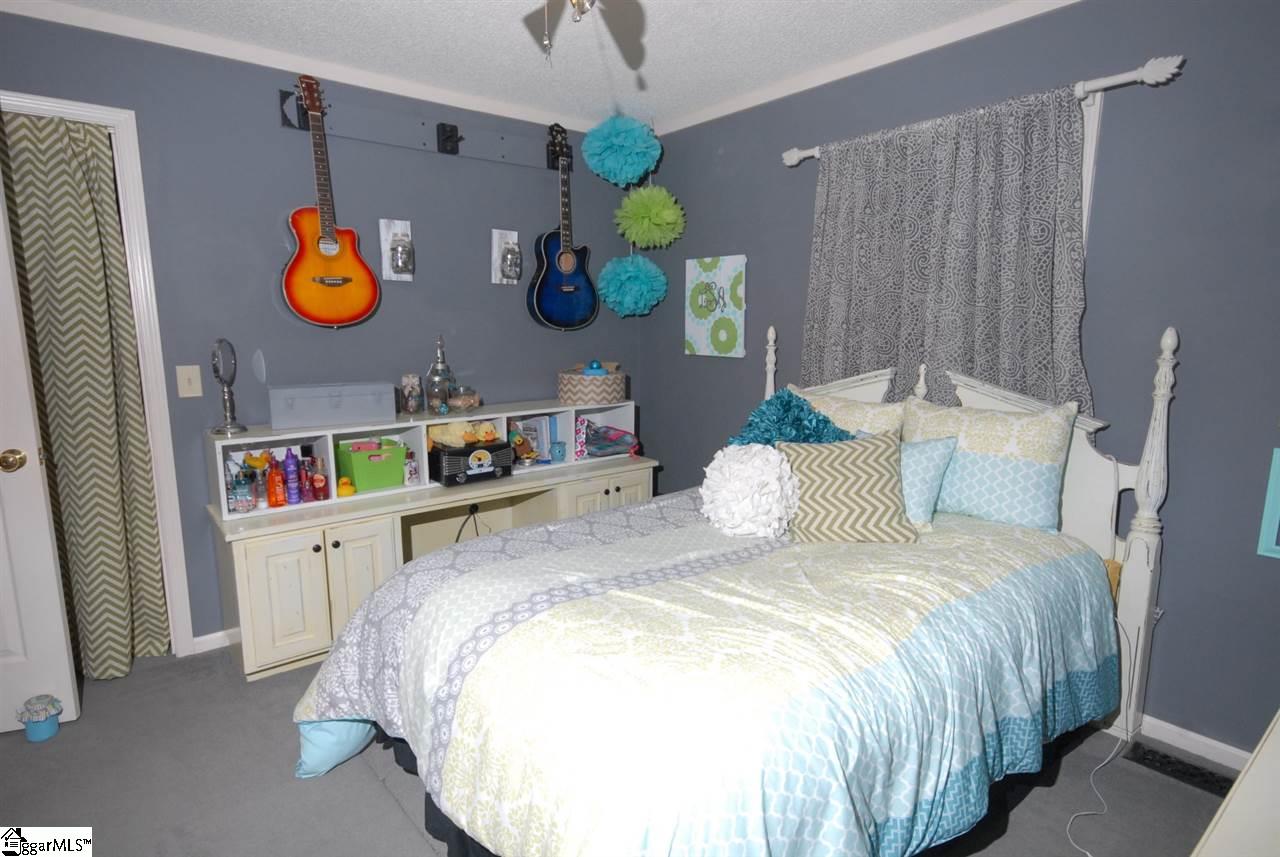215 Ike Road Six Mile, SC 29682 - Photo 19 of 34 Gallery Image 19