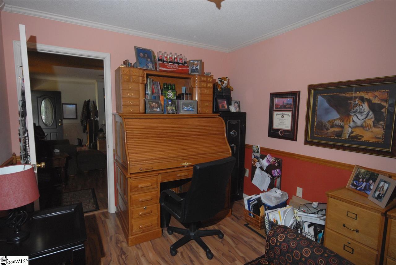 215 Ike Road Six Mile, SC 29682 - Photo 20 of 34 Gallery Image 20