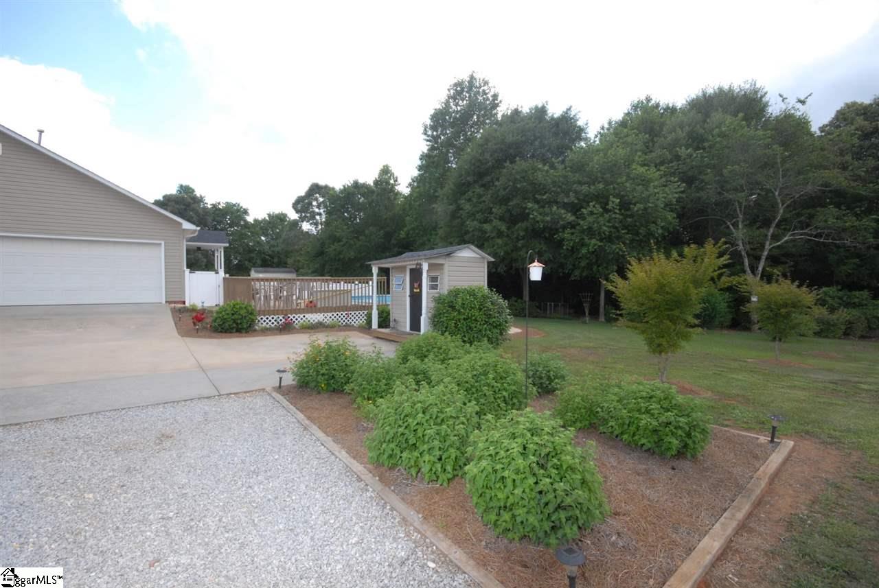 215 Ike Road Six Mile, SC 29682 - Photo 31 of 34 Gallery Image 31