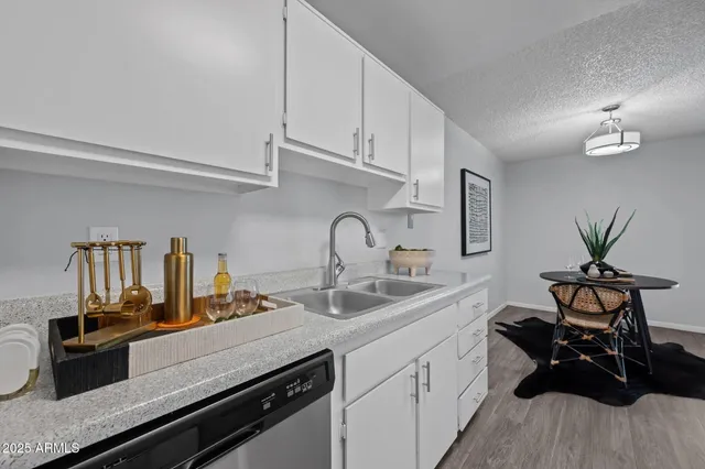 $1,159 | 4337 North 53rd Lane, Unit A1, Phoenix, AZ 85031
