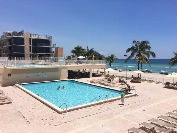 $2,700 | 2201 South Ocean Drive, Unit 602, Hollywood, FL 33019