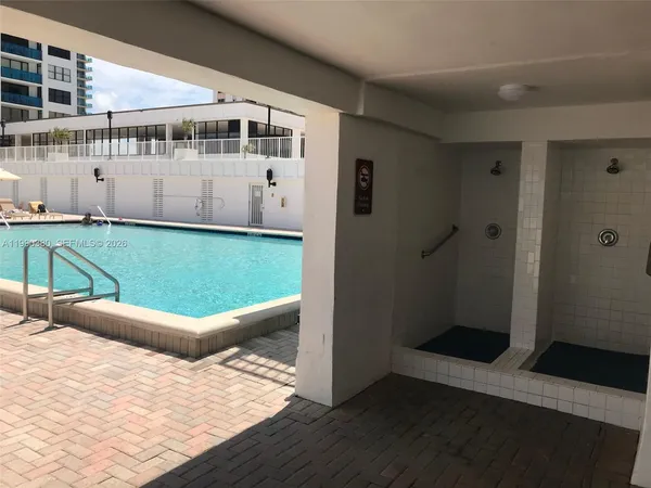 $2,700 | 2201 South Ocean Drive, Unit 602, Hollywood, FL 33019