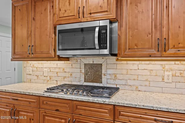 $385,000 | 2639 Plumosa Drive, Grimesland, NC 27837