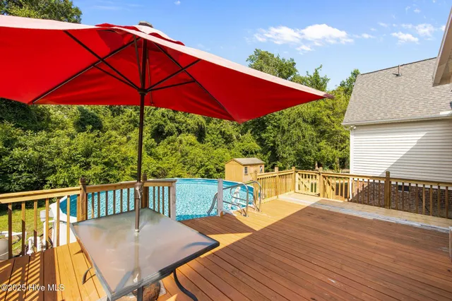 $385,000 | 2639 Plumosa Drive, Grimesland, NC 27837