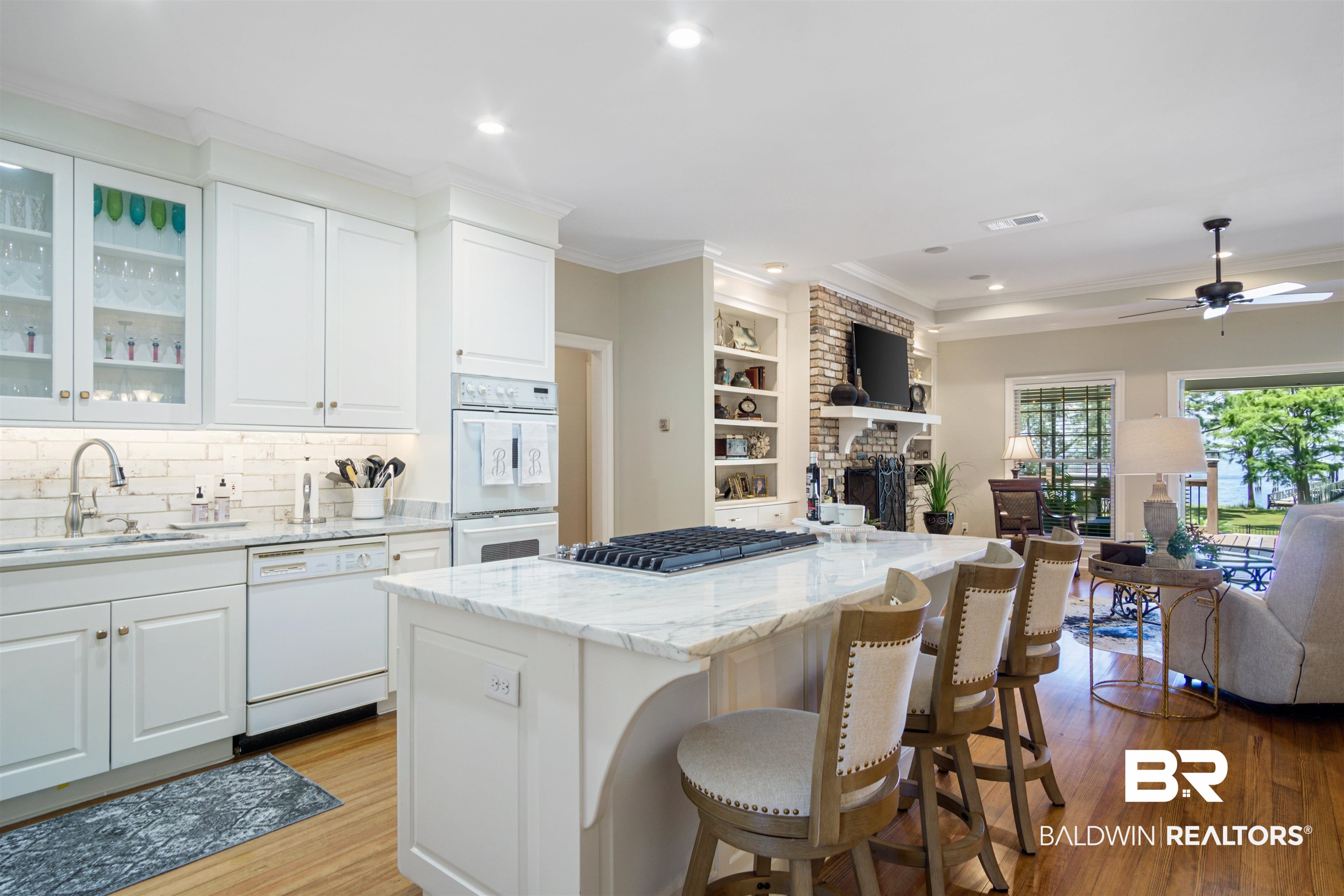 12159 Strong Road Gulf Shores, AL 36542 - Photo 3 of 39