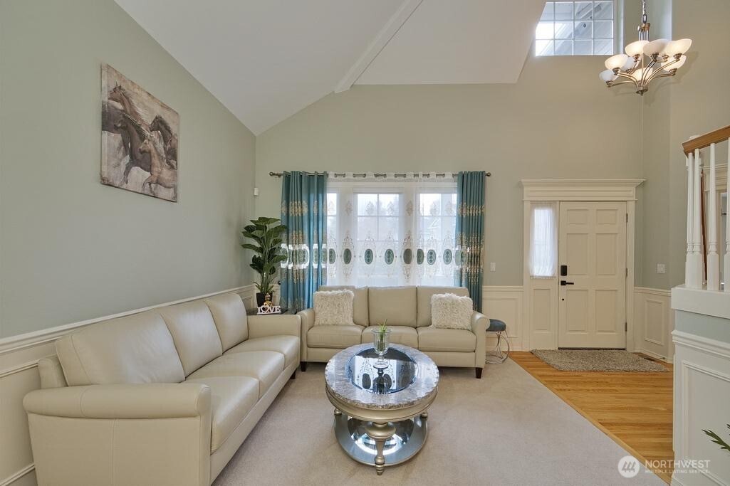 12612 Southeast 261st Street Kent, WA 98030 - Photo 3 of 40