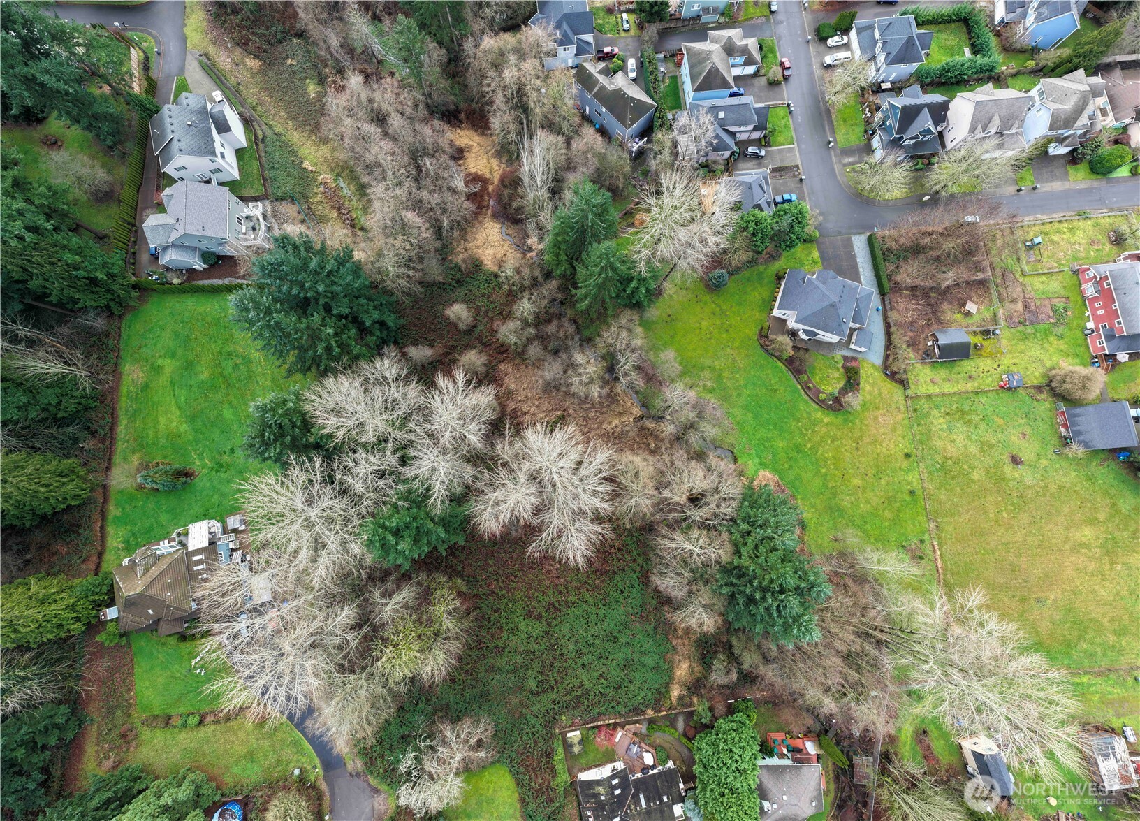 12612 Southeast 261st Street Kent, WA 98030 - Photo 37 of 40