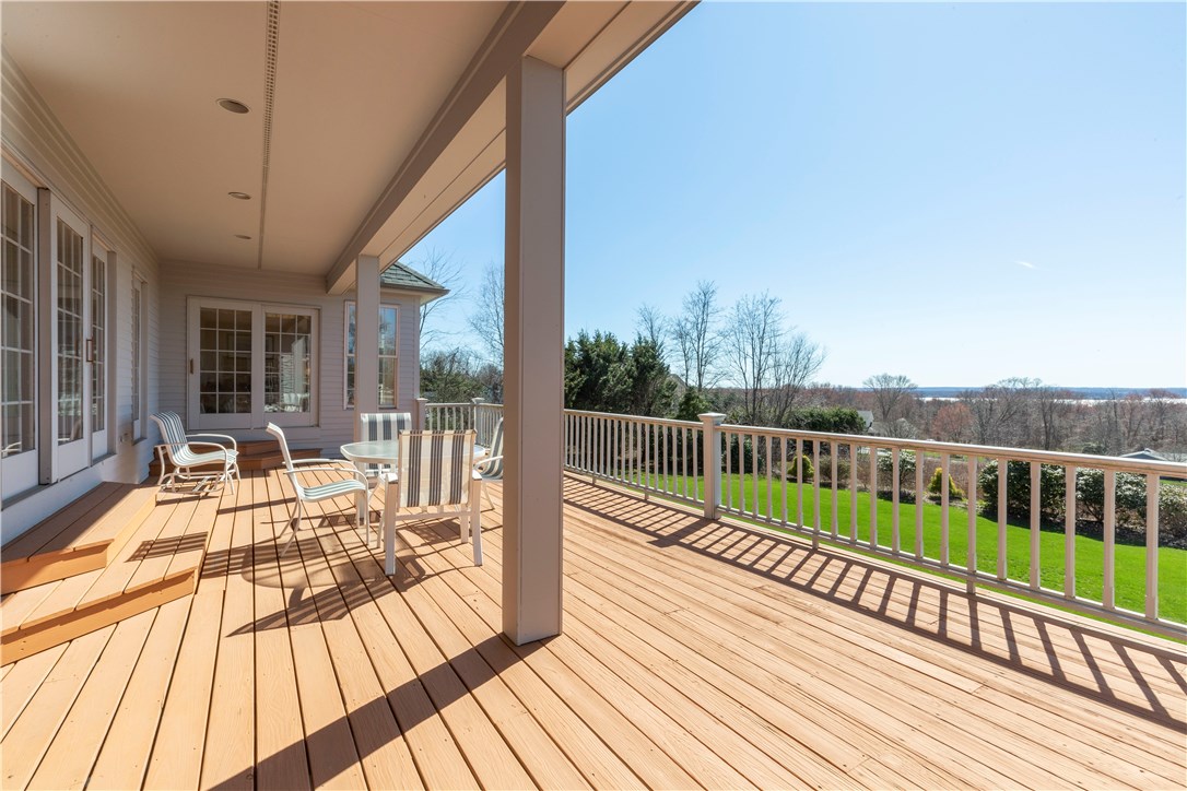 23 Port Circle Warwick, RI 02889 - Photo 5 of 14