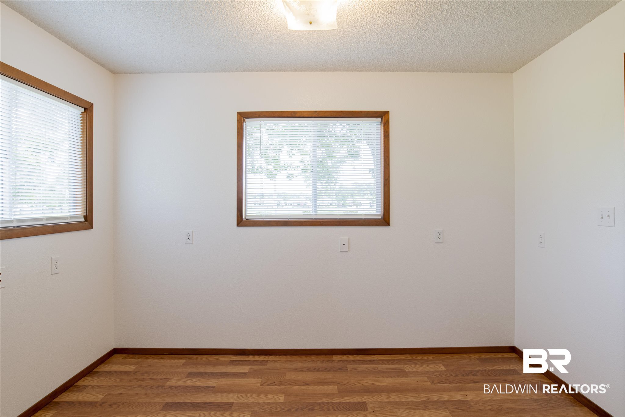707 West Azalea Avenue Foley, AL 36535 - Photo 15 of 50