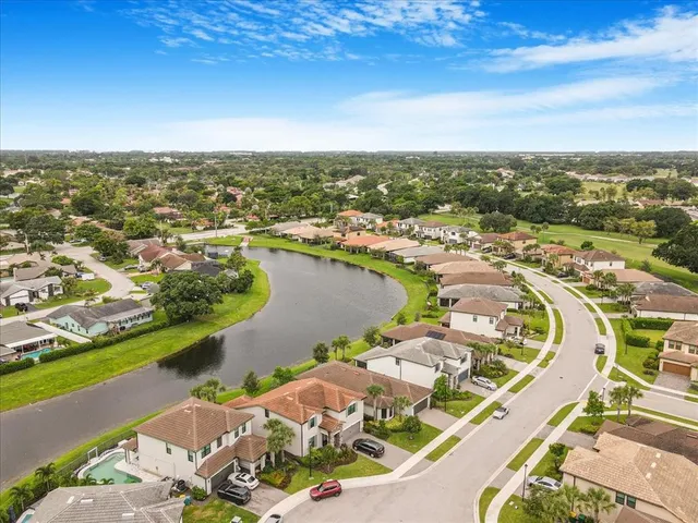 $665,900 | 8258 Northwest 79th Avenue, Tamarac, FL 33321