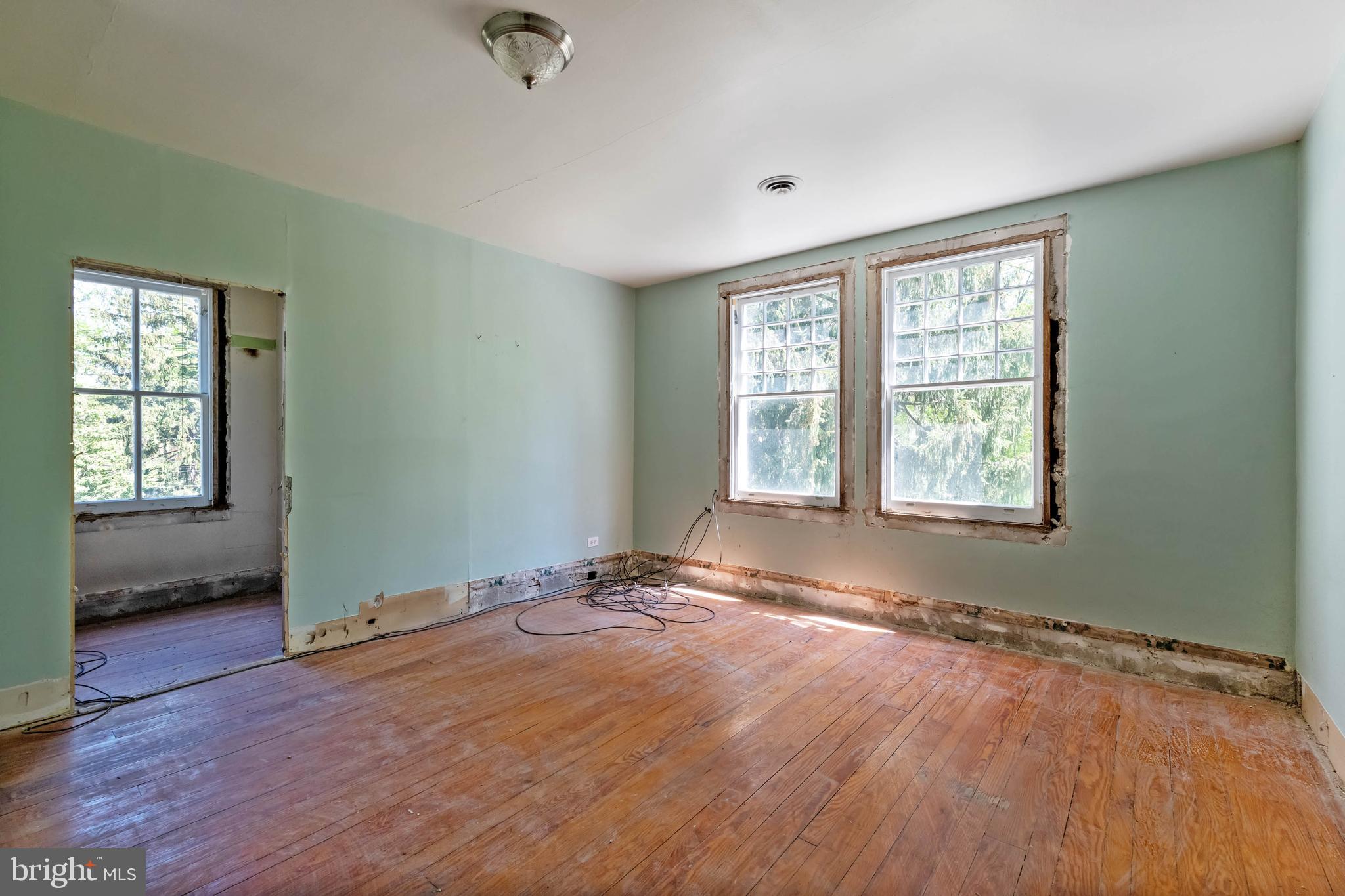 600 Sudbrook Road Baltimore, MD 21208 - Photo 29 of 49 Sixth Bedroom