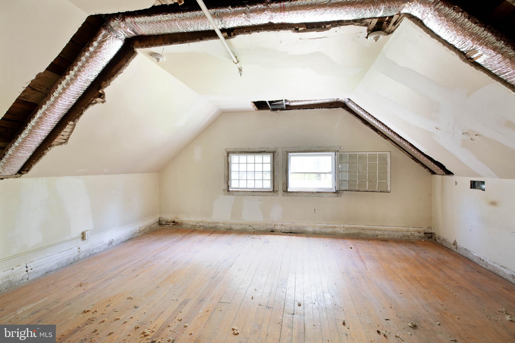 600 Sudbrook Road Baltimore, MD 21208 - Photo 41 of 49 More storage or room space
