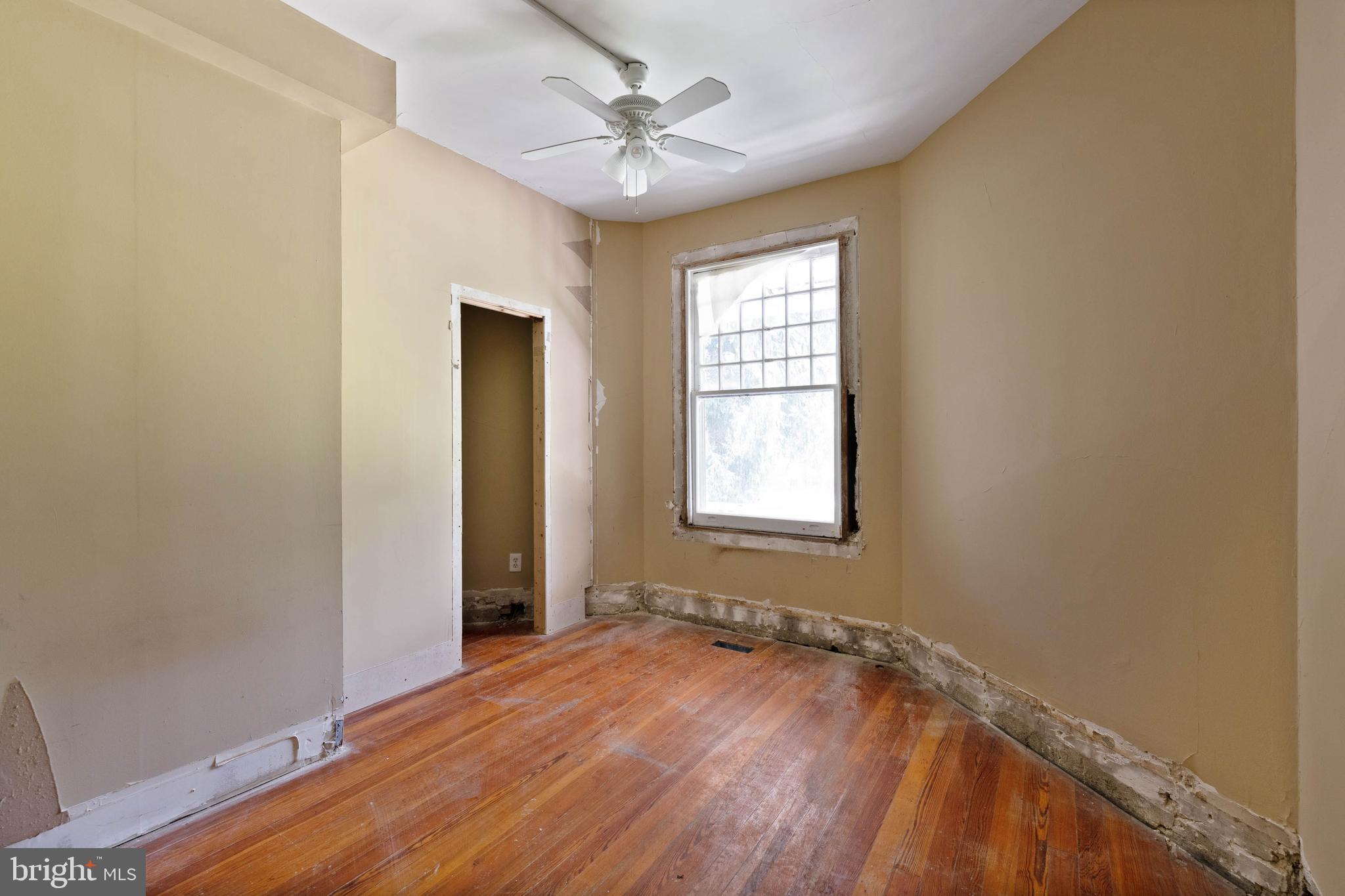 600 Sudbrook Road Baltimore, MD 21208 - Photo 10 of 49 Possible bedroom