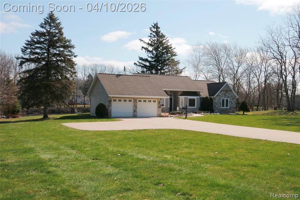 835 Winn Lake Road Lapeer, MI 48446 - Photo 2 of 29