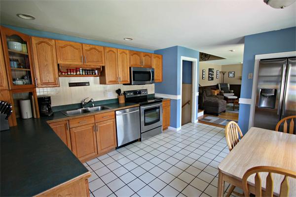 110 College Road Bridgewater, MA 02324 - Photo 4 of 13 Gallery Image 4