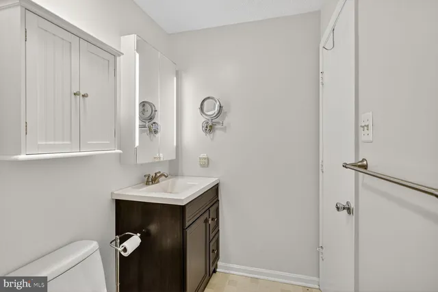 $269,900 | 14101 Valleyfield Drive, Unit 114, Silver Spring, MD 20906