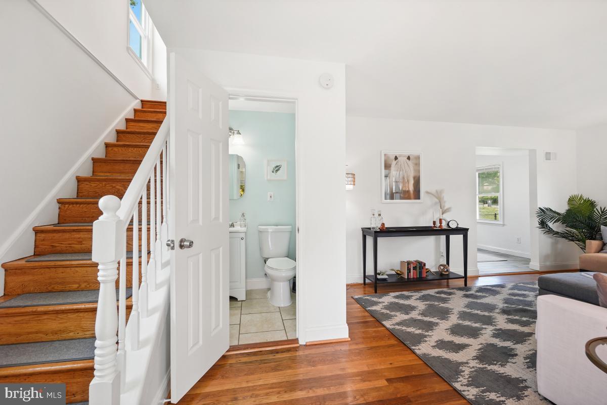1610 Amherst Road Hyattsville, MD 20783 - Photo 11 of 46 Gallery Image 11