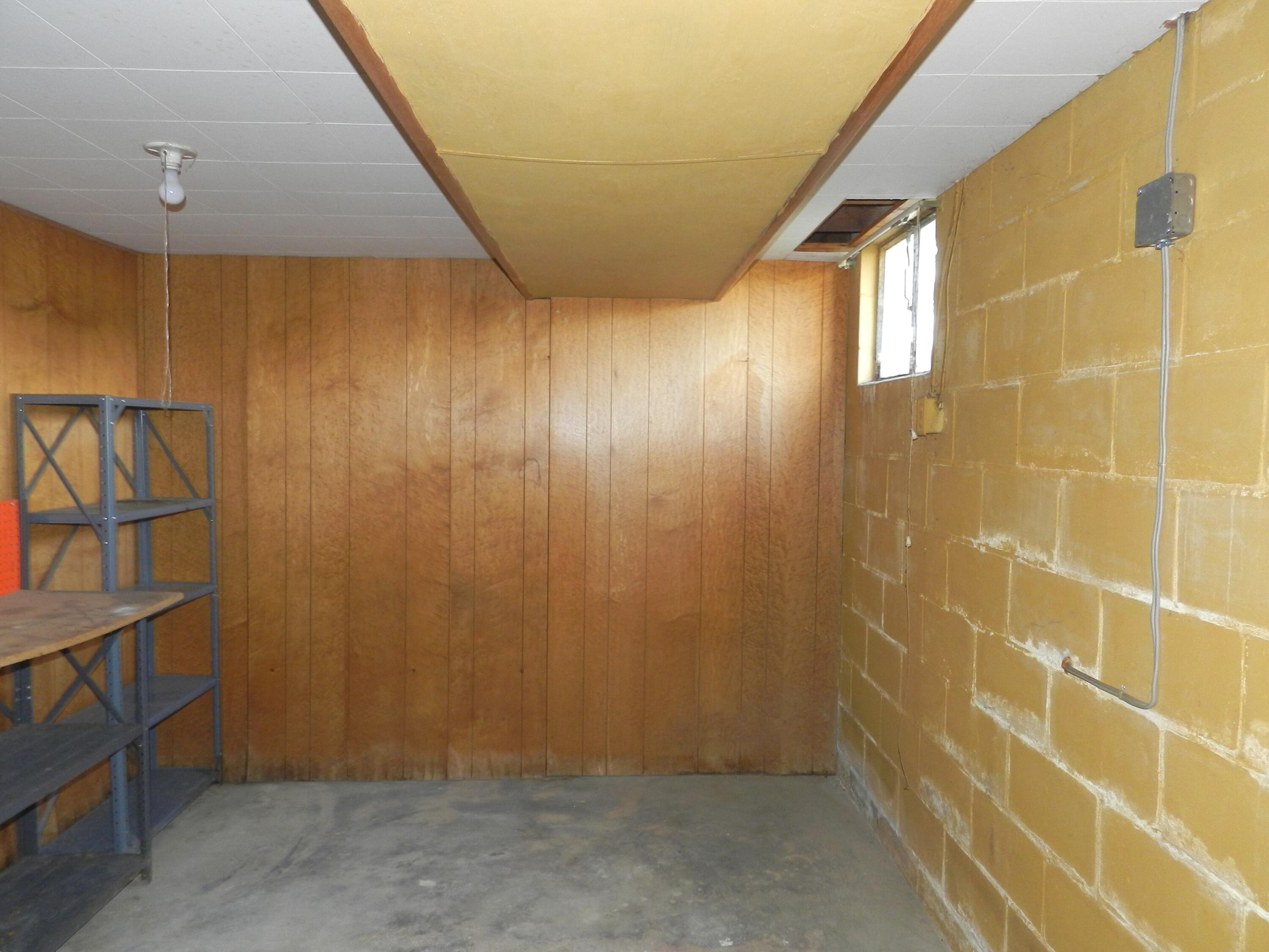 4495 Oxbow Road Sodus, MI 49126 - Photo 16 of 30 DSCN0106