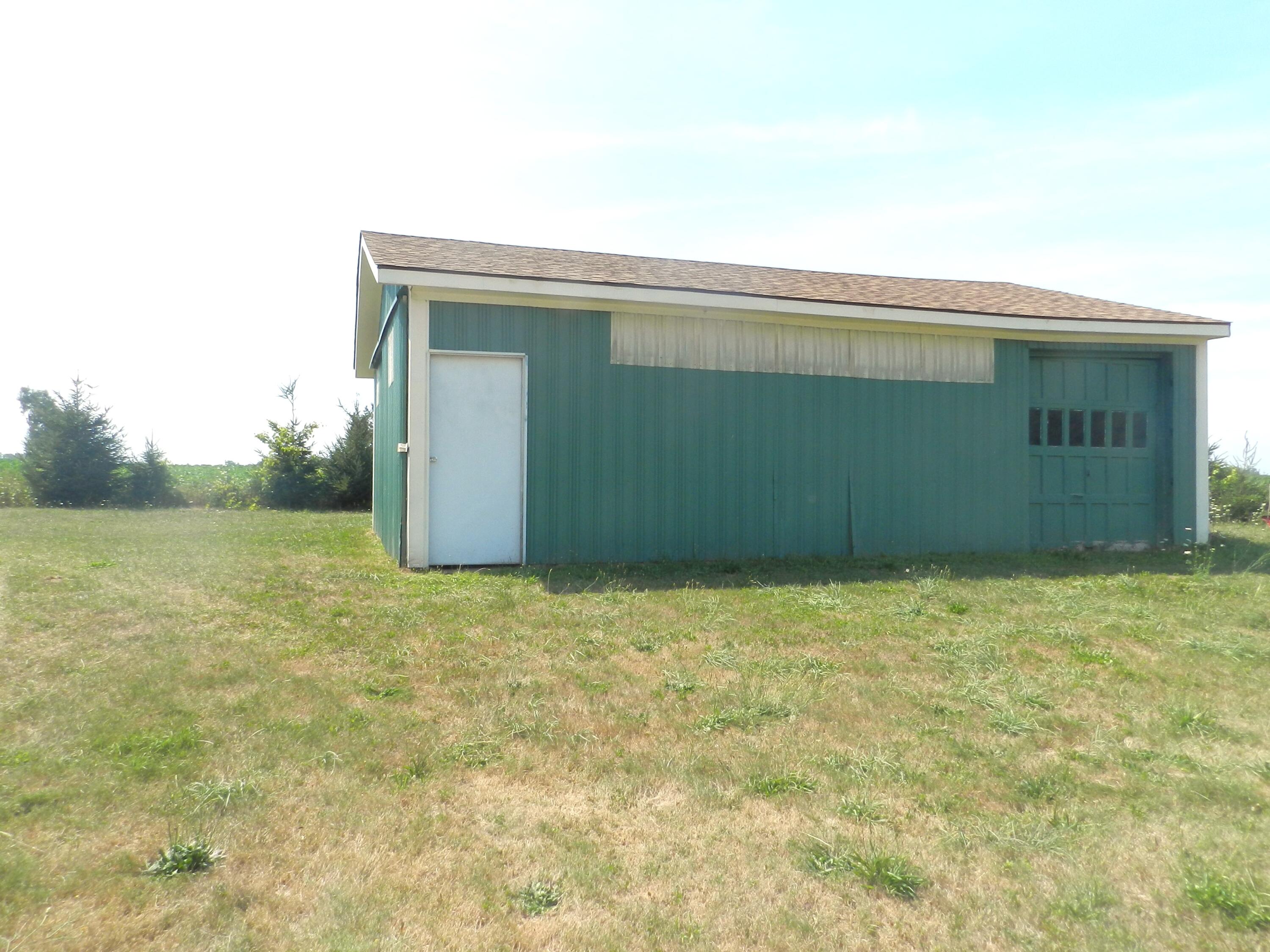 4495 Oxbow Road Sodus, MI 49126 - Photo 24 of 30 DSCN0094