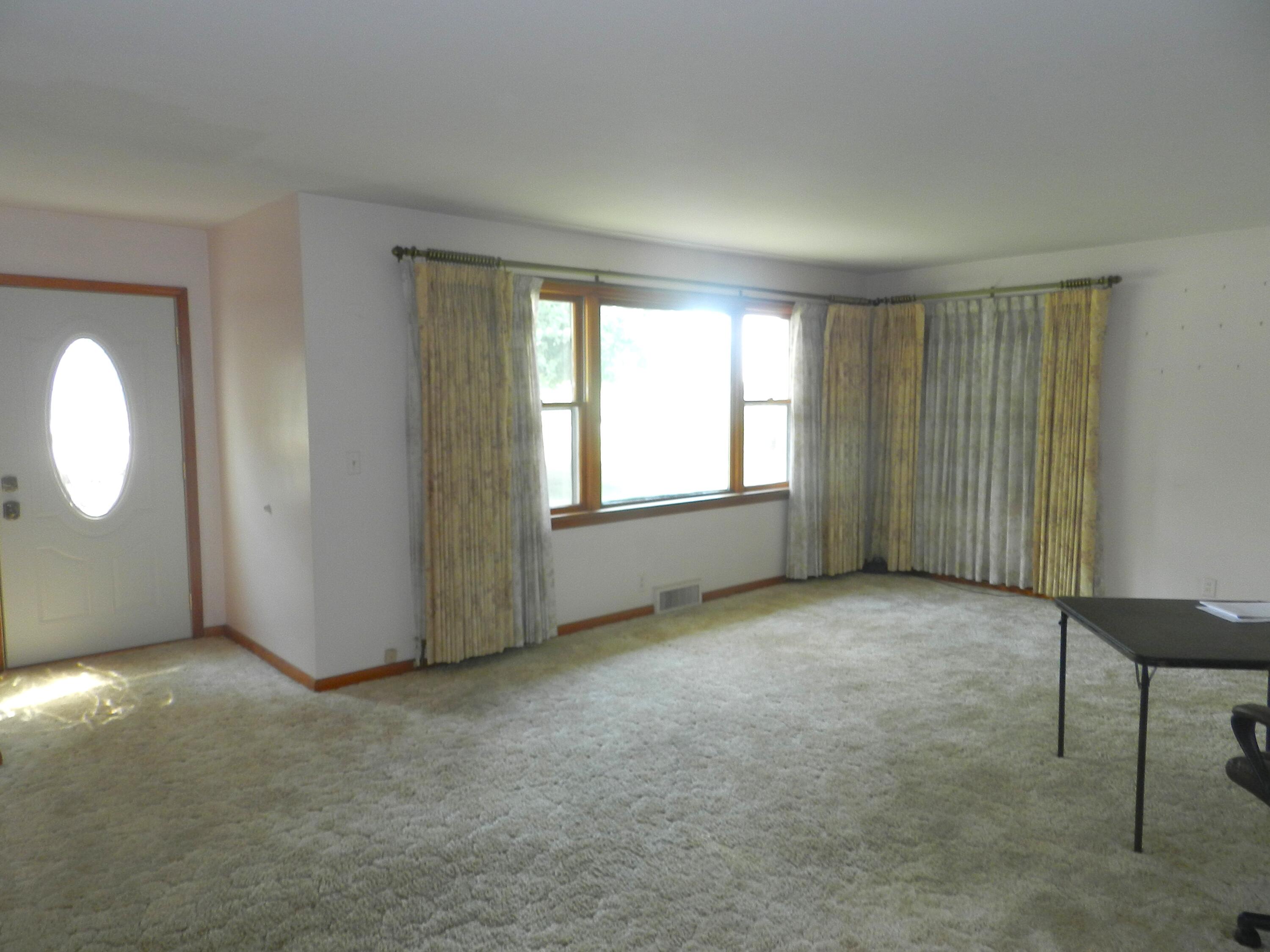 4495 Oxbow Road Sodus, MI 49126 - Photo 5 of 30 DSCN0067