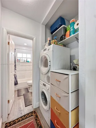 $297,000 | 1611 West Avenue, Unit 9, Miami Beach, FL 33139