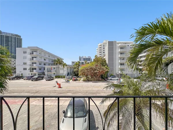 $297,000 | 1611 West Avenue, Unit 9, Miami Beach, FL 33139