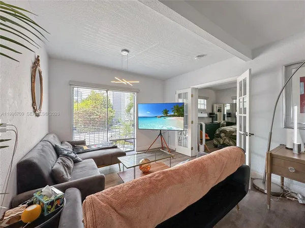 $297,000 | 1611 West Avenue, Unit 9, Miami Beach, FL 33139