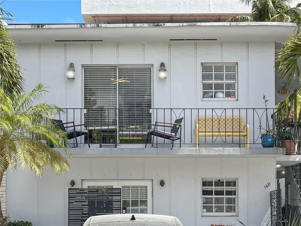 $297,000 | 1611 West Avenue, Unit 9, Miami Beach, FL 33139