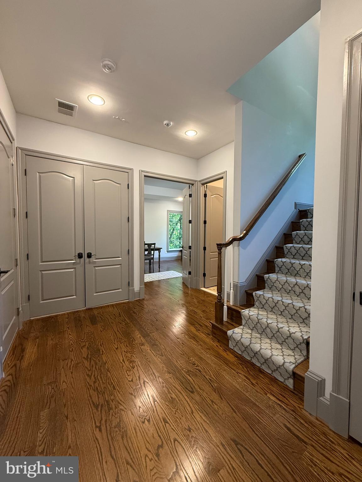 8747 Brook Road McLean, VA 22102 - Photo 5 of 14