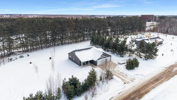 $399,900 | 1400 Carriage Hill Drive, Hinckley, MN 55037