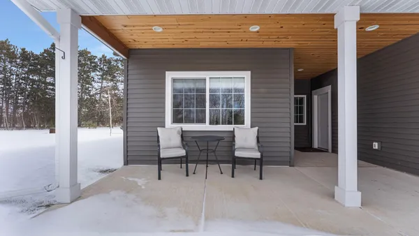 $399,900 | 1400 Carriage Hill Drive, Hinckley, MN 55037