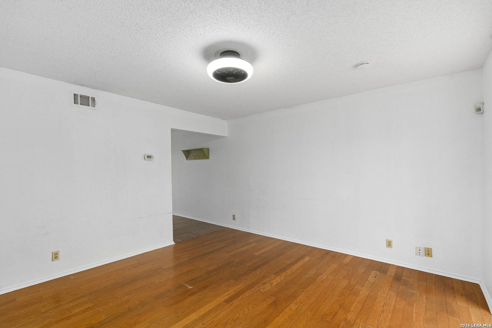 4949 Hamilton Wolfe Road, Unit 4101 San Antonio, TX 78229 - Photo 7 of 26