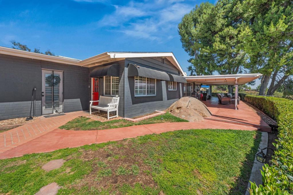 1308 Sundale Road El Cajon, CA 92019 - Photo 13 of 70