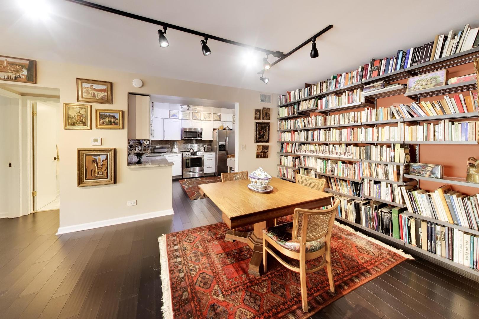 235 Ridge Road, Unit 1F Wilmette, IL 60091 - Photo 6 of 26 Gallery Image 6