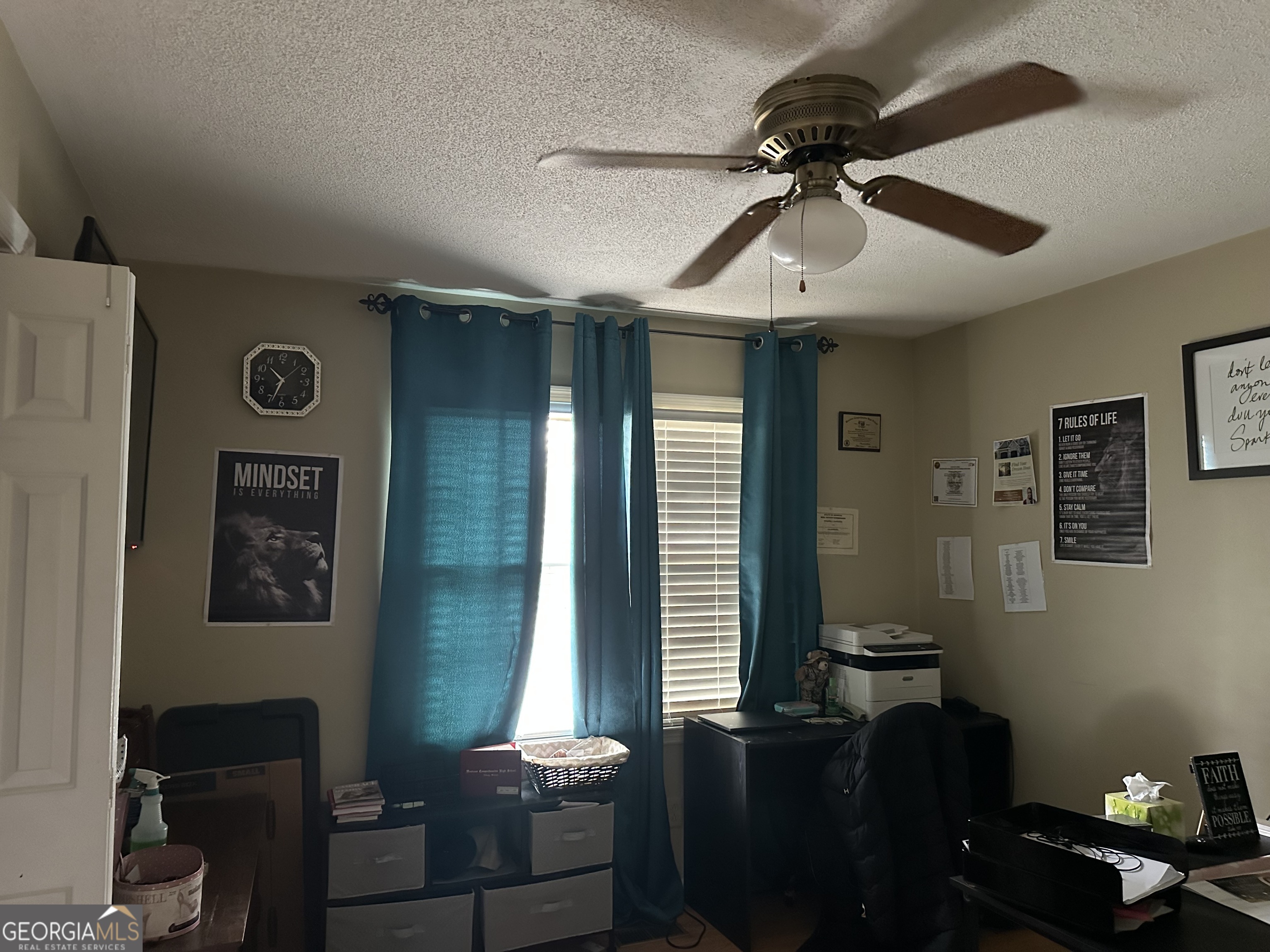 1537 Webb Street Albany, GA 31721 - Photo 13 of 15 a living room with furniture and a window