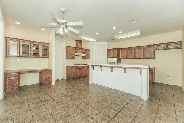 $595,000 | 1377 Fenmore Avenue, Sanger, CA 93657