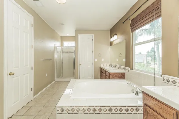 $595,000 | 1377 Fenmore Avenue, Sanger, CA 93657