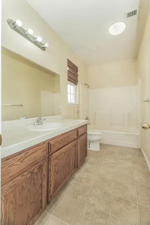 $595,000 | 1377 Fenmore Avenue, Sanger, CA 93657