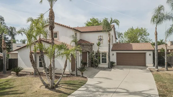 $595,000 | 1377 Fenmore Avenue, Sanger, CA 93657
