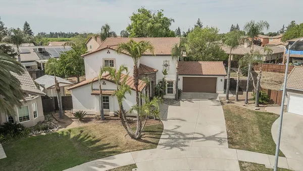 $595,000 | 1377 Fenmore Avenue, Sanger, CA 93657