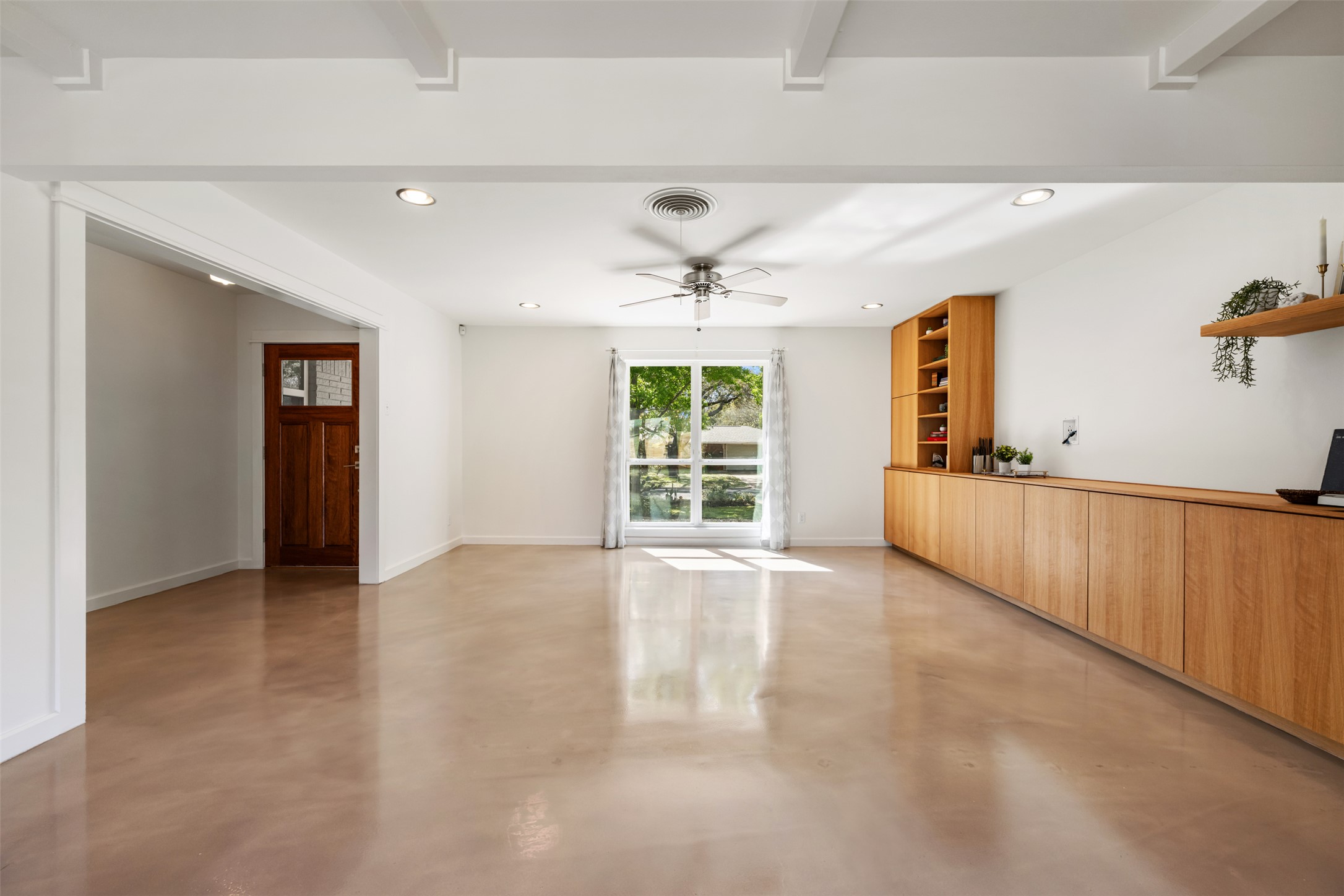 5507 Mapleleaf Drive Austin, TX 78723 - Photo 11 of 38