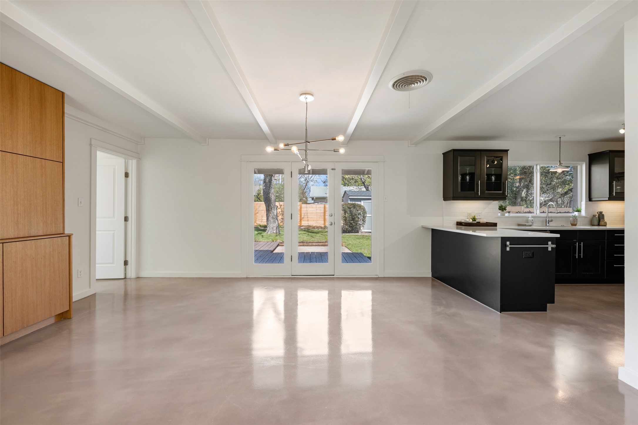 5507 Mapleleaf Drive Austin, TX 78723 - Photo 12 of 38