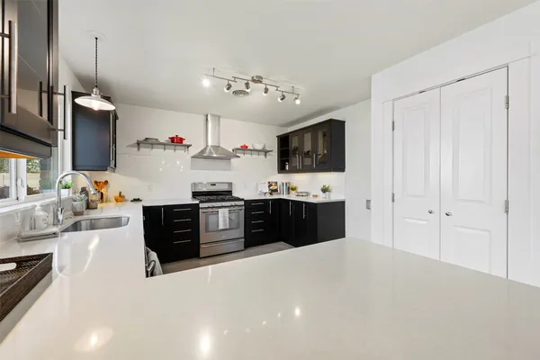 $670,000 | 5507 Mapleleaf Drive, Austin, TX 78723