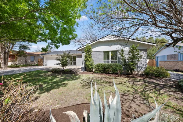 $670,000 | 5507 Mapleleaf Drive, Austin, TX 78723