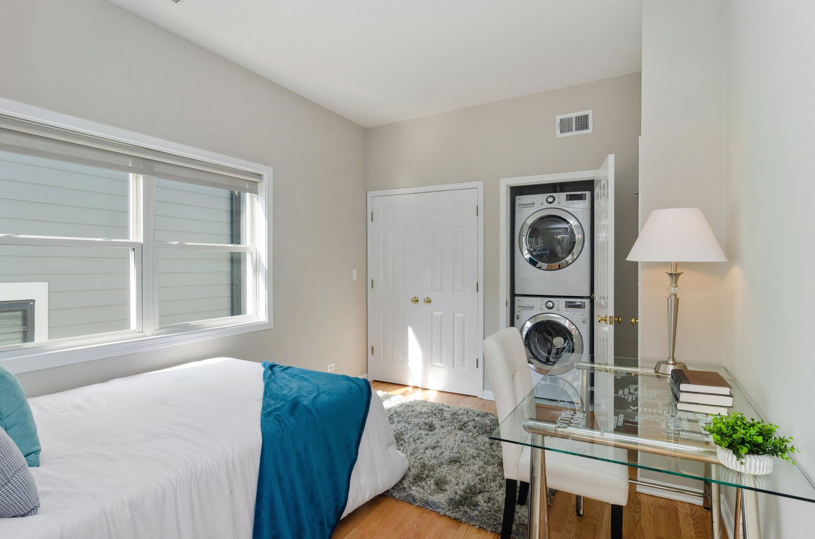 1547 West George Street, Unit 3 Chicago, IL 60657 - Photo 10 of 18