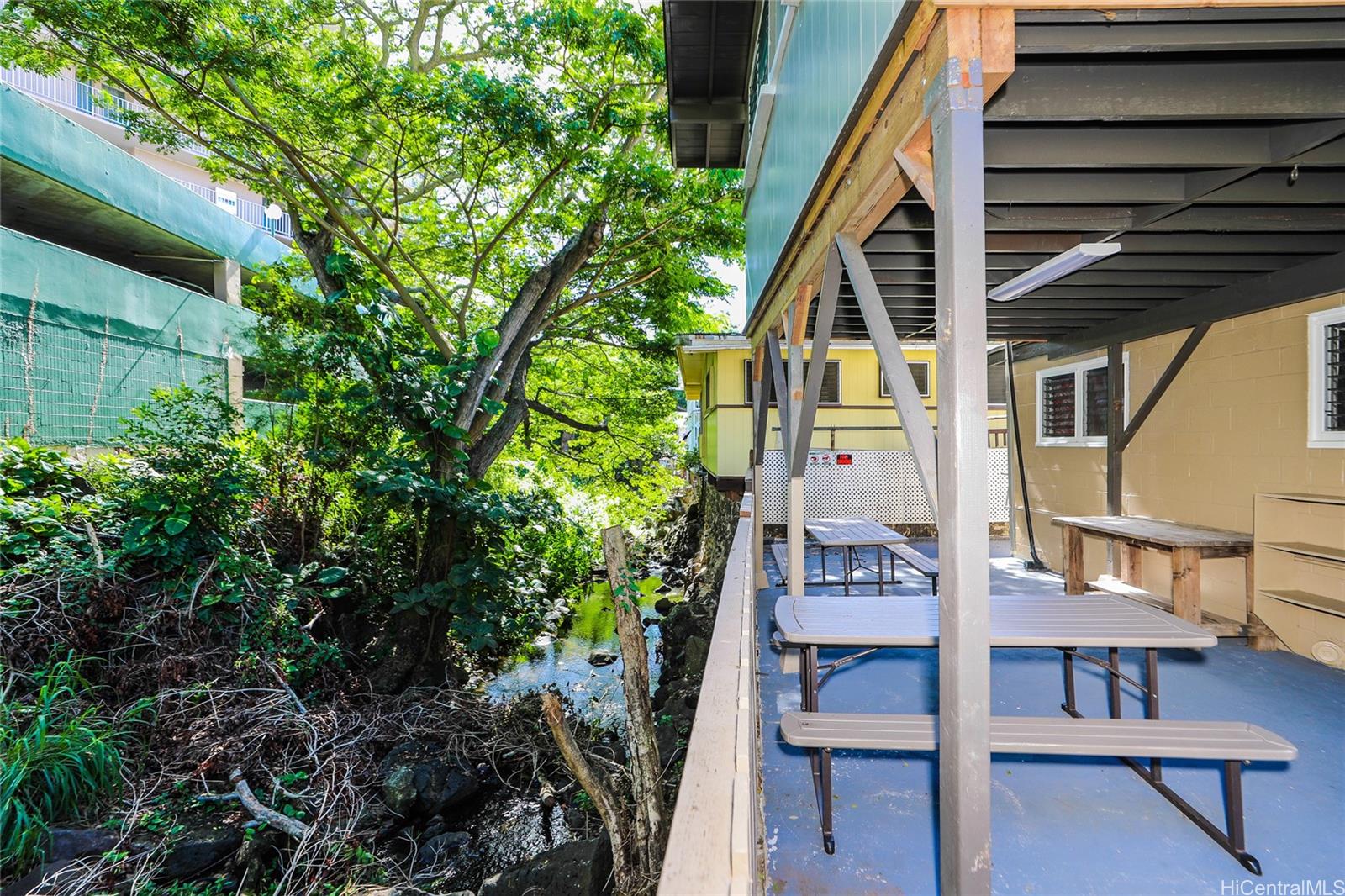 1641 Stillman Lane Honolulu, HI 96817 - Photo 18 of 25 a view of a house with backyard and sitting area