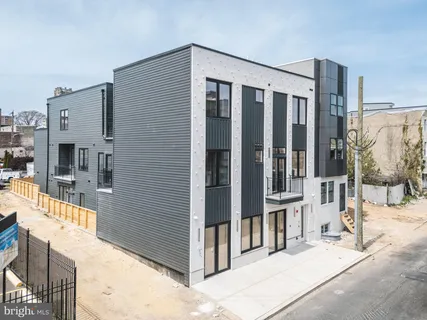 $2,100 | 2342 North 6th Street, Unit 101, Philadelphia, PA 19133