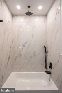 $2,100 | 2342 North 6th Street, Unit 101, Philadelphia, PA 19133