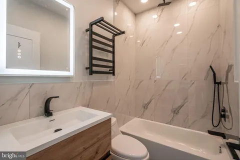 $2,100 | 2342 North 6th Street, Unit 101, Philadelphia, PA 19133