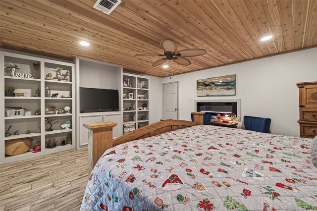 $595,000 | 218 Beaumont Drive, Magnolia, TX 77354